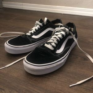 Old Skool Vans (black)